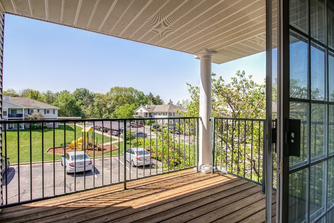 3441 Haleh Cir SE unit 3441-F, Grand Rapids, MI 49546 - photo 3