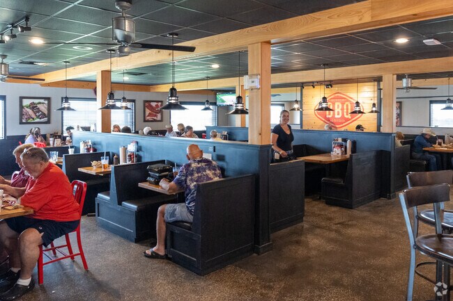 Sonny's BBQ is a favorite amongst The Country Club of Sebring residents for BBQ.