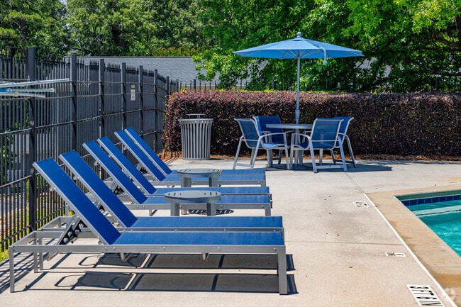 Vineyards of Flat Shoals, Atlanta, GA 30316 - photo 7