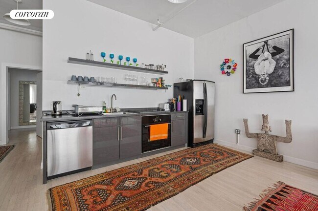 460 W Broadway, New York, NY 10012 - photo 7