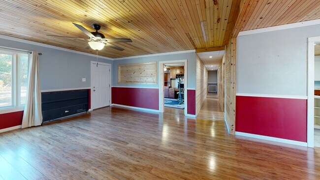 6103 Squire Rd, Latta, SC 29565 - photo 2