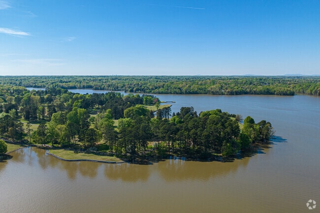 Oak Hollow Lake, located near Florence, is an excellent destination for spending the afternoon.