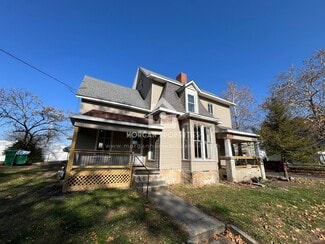 325 S 12th St Unit 1, New Castle, IN 47362