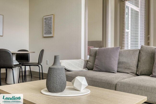 300 Enclave Dr unit 2418.1406008, Conroe, TX 77384 - photo 4