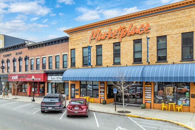 Downtown Bellefontaine is a great place to shop and dine.