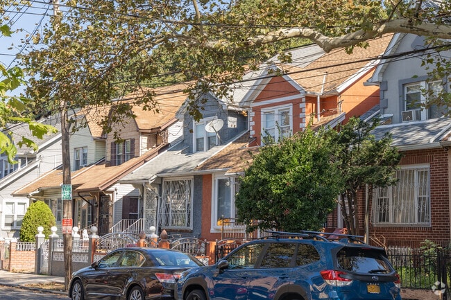 Majority of the homes in Cypress hills are older, but have a lot of charm.