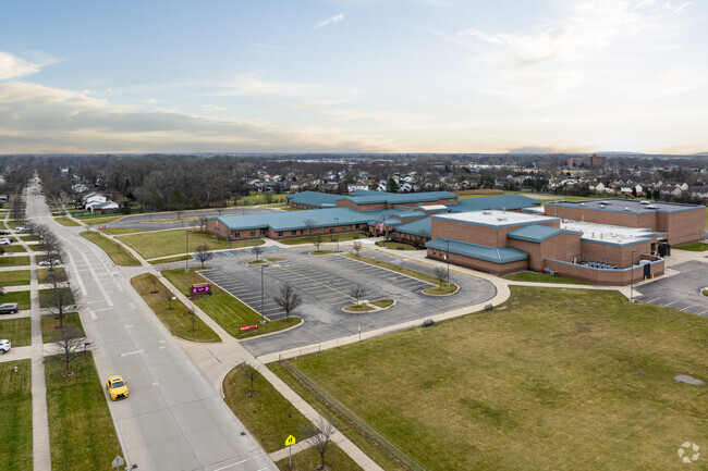 Aerial view of Discovery Middle School.