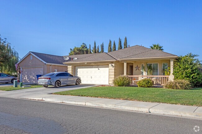Updated Ranch homes are available in South Dos Palos.