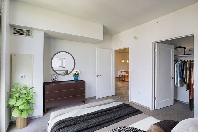 LPM Apartments, Minneapolis, MN 55403 - photo 5