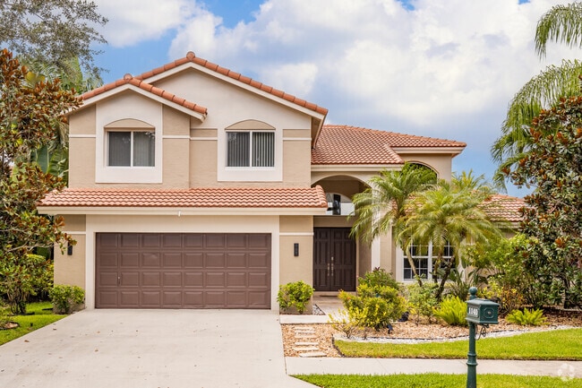 Modernized Mediterranean style homes in Weston, Florida is a great place to start a new life.