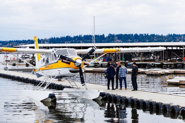 Seaplane flights over Lake Washington are a popular recreation option near Northlake Terrace.