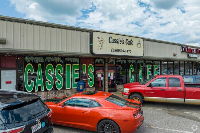 Cassie's Cafe in Hazel Green, near Huntsville Alabama is a popular eatery in the area.