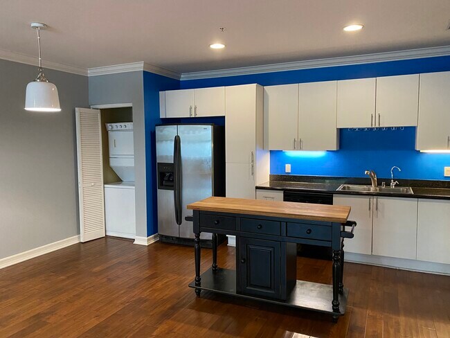 Union Square At Broadway unit 2105, San Diego, CA 92101 - photo 6