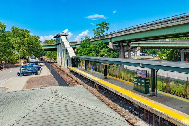 Lewisboro locals can hop on the nearby Goldens Bridge train station on the Metro-North Railroad.