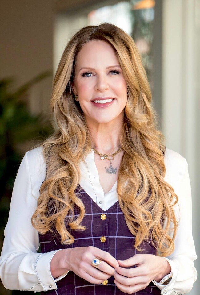 Elizabeth Richards