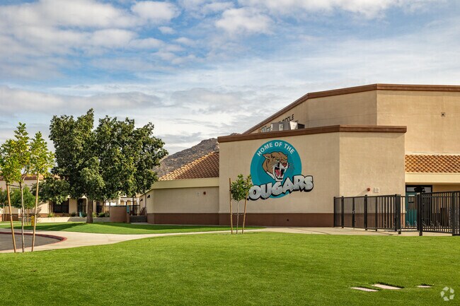 School spirit is strong at Vista Verde Middle School near Victoriano.