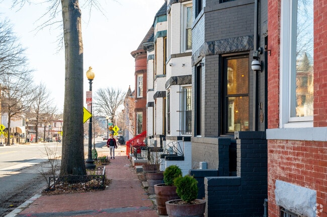 Small stoops of row homes sit along Florida Avenue in Truxton Circle.