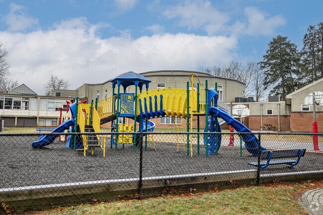 At Rutgers Prep, it’s our job to help pre-kindergarteners through high-schoolers find the paths.
