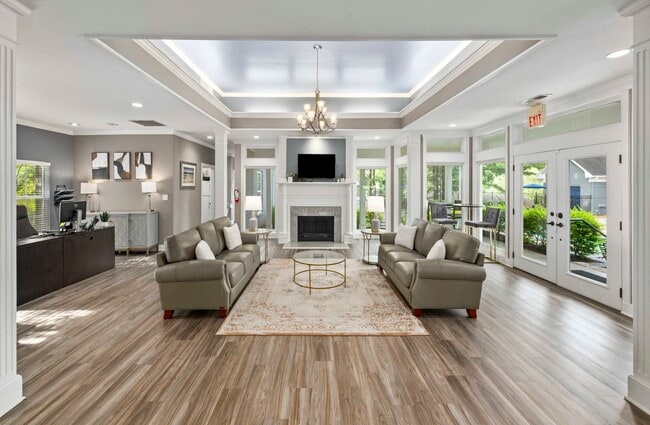 MAA Crabtree, Raleigh, NC 27613 - photo 7