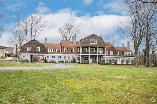 At Rutgers Prep we know that every student travels a unique road to success.
