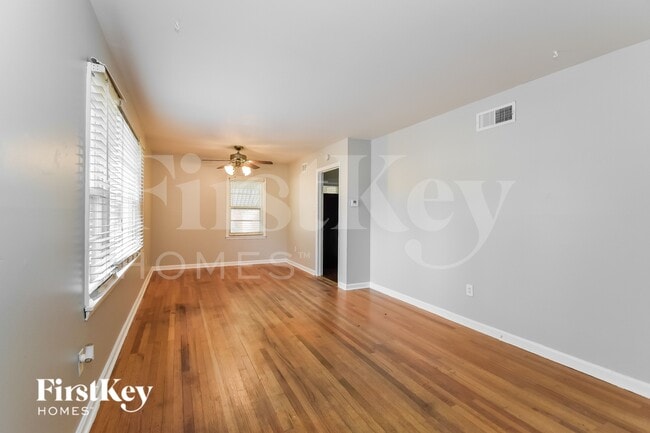 1458 S White Station Rd, Memphis, TN 38117 - photo 4