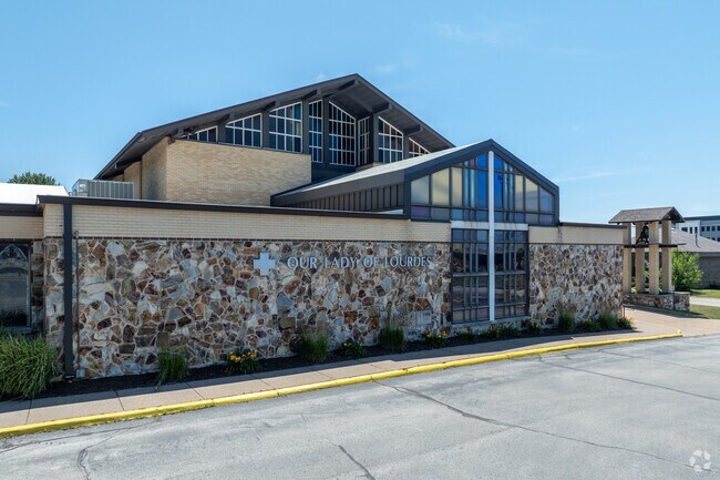 Lourdes Catholic School in Downtown Bettendorf.