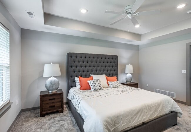 Manor Homes, Columbia, MO 65202 - photo 4