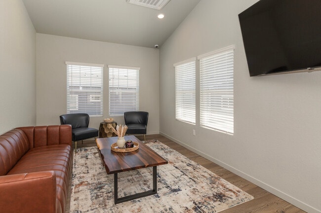 Cottages on the Boulevard, Pueblo, CO 81008 - photo 4