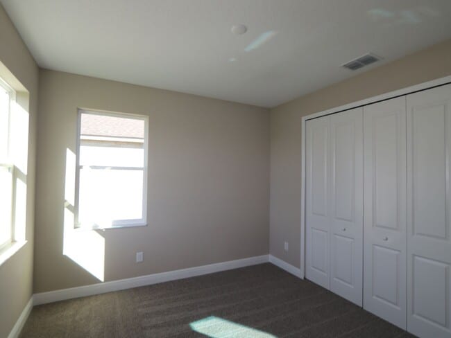 31131 Hayman Loop, Wesley Chapel, FL 33545 - photo 7