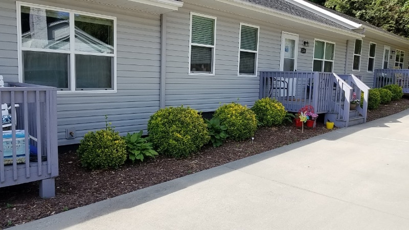 1241 N Main St, Hendersonville, NC 28792 - photo 1