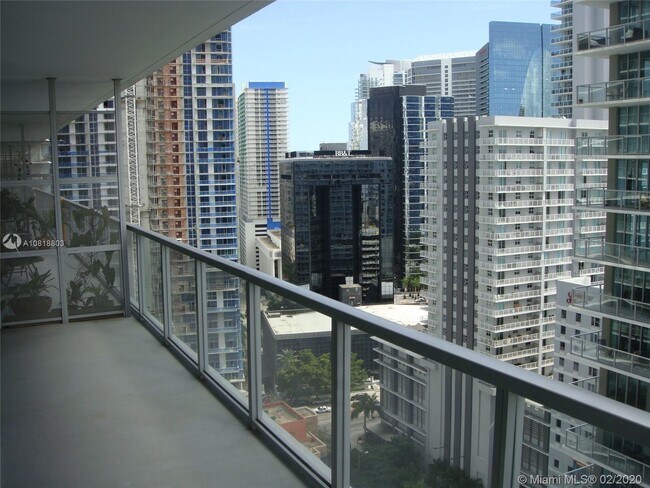 Axis at Brickell Village unit 2514, Miami, FL 33130 - photo 6