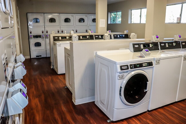 The Place At Forest Ridge, Flagstaff, AZ 86001 - photo 6