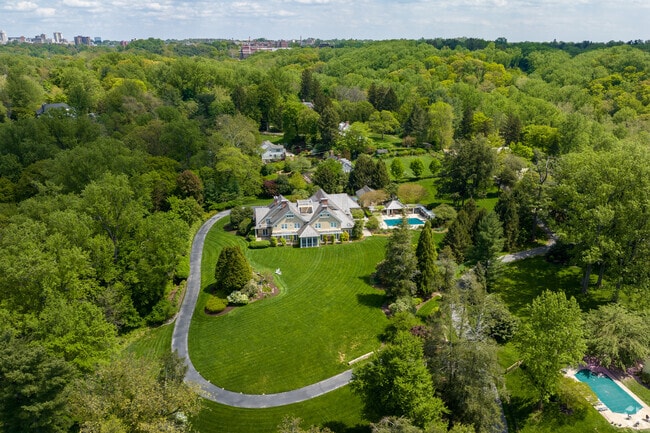 Large French Provincial Estates in Ruxton provide a picturesque home.