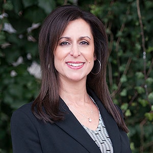 Lori MacHenry