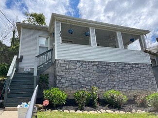 504 Glover St, Charleston, WV 25302