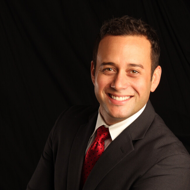 Agent Photo