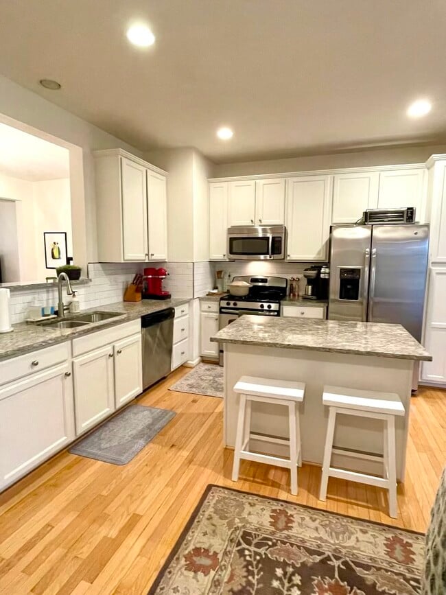 1911 Asheville Dr, Charlottesville, VA 22911