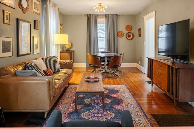 3935 Oak Park Place unit ID1353852P, Cincinnati, OH 45209 - photo 4