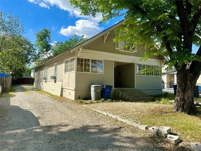 2317 Gilford St unit B, Dallas, TX 75235 - photo 6