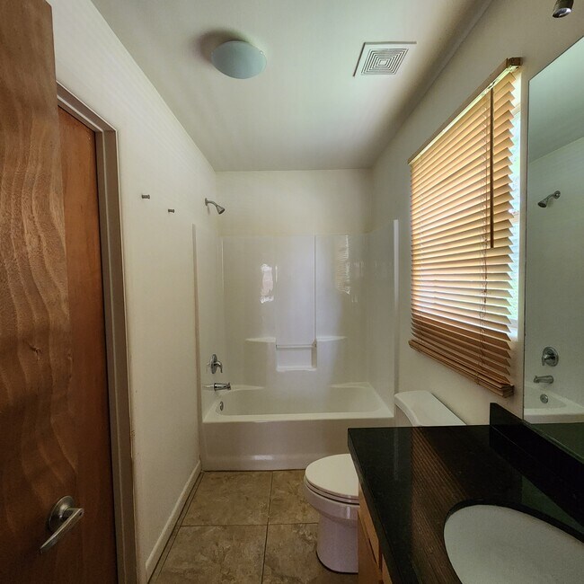 2009 Upland Dr unit 1, Edinburg, TX 78539 - photo 7