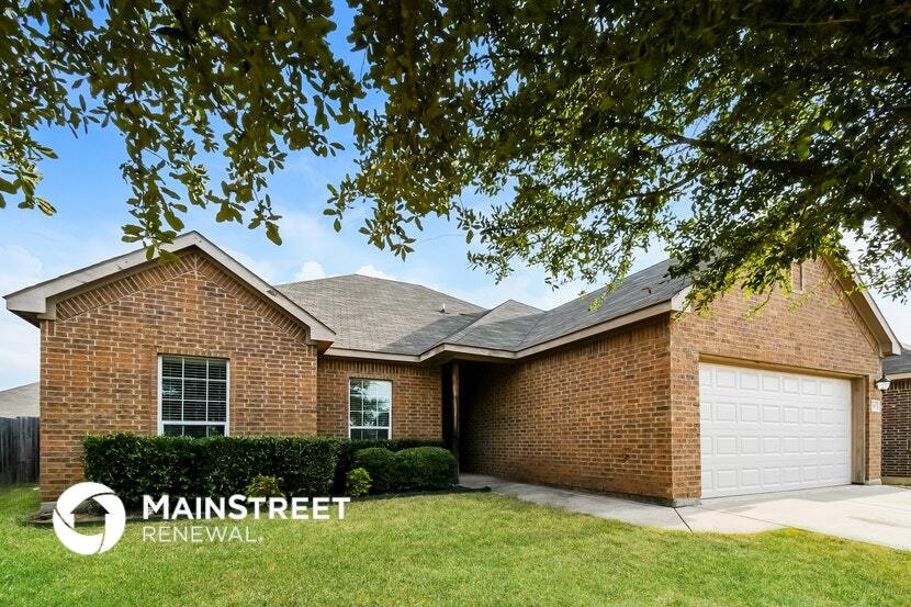 288 Edison Ln, Crowley, TX 76036 - photo 1