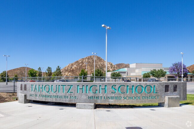 Courses in Reading, Writing, and Literature are available at Tahquitz High School in Hemet.