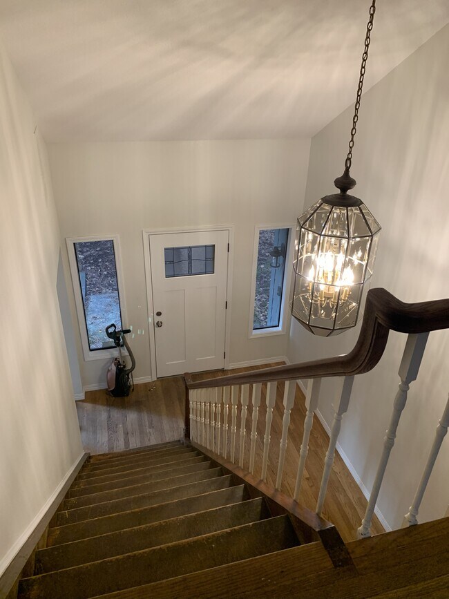 1760 SW 90th Ave, Portland, OR 97225 - photo 5