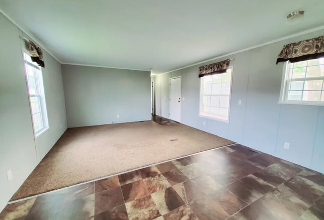 9970 Harbor Beach Ct, Fair Haven, MI 48023 - photo 2