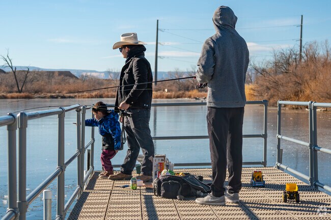 Clifton, Colorado, offers an exciting ice fishing experience perfect for family outings. Gather your loved ones, bundle up, and enjoy a day on the frozen lakes, where the thrill of catching fish combines with quality time spent in the serene winter landscape.