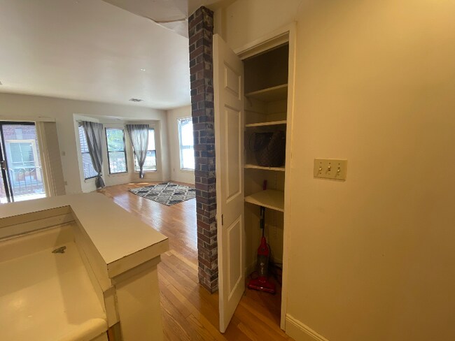 42 Worcester Square unit 6, Boston, MA 02118 - photo 5