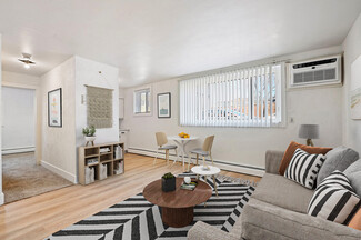 2700 Garfield Ave, Minneapolis, MN 55408