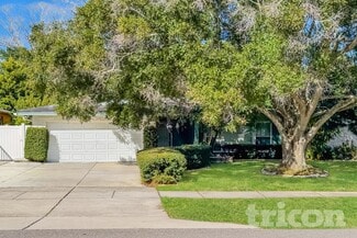 1866 Belleair Rd, Clearwater, FL 33764