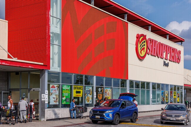 Franklintown residents can get their weekly groceries at Shopper's, at Mondawmin Mall.