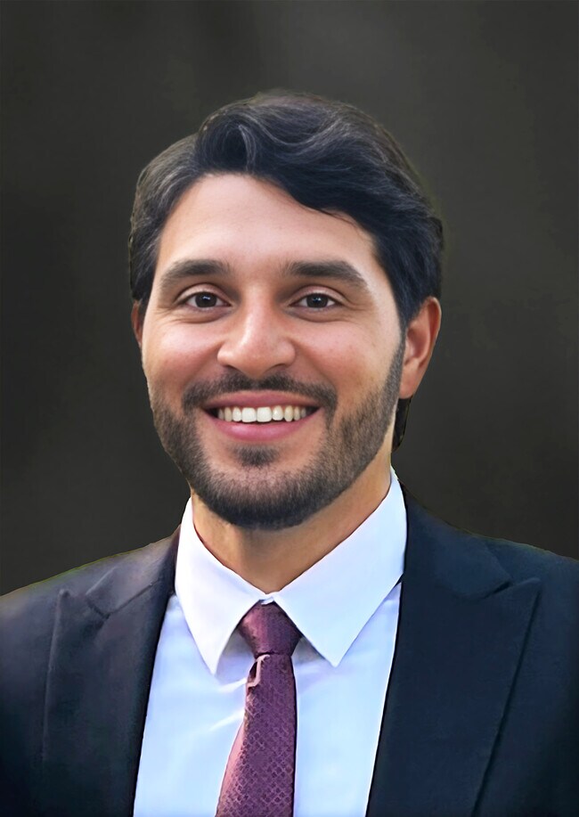 Agent Photo